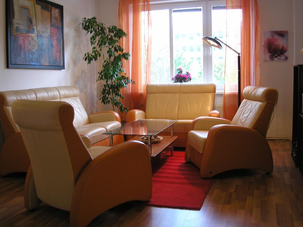 Vacation Apartment Up To 10 Μπρατισλάβα Δωμάτιο φωτογραφία